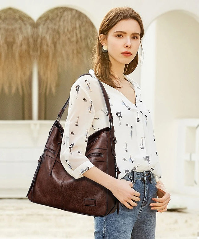 The Marquise Shoulder Bag