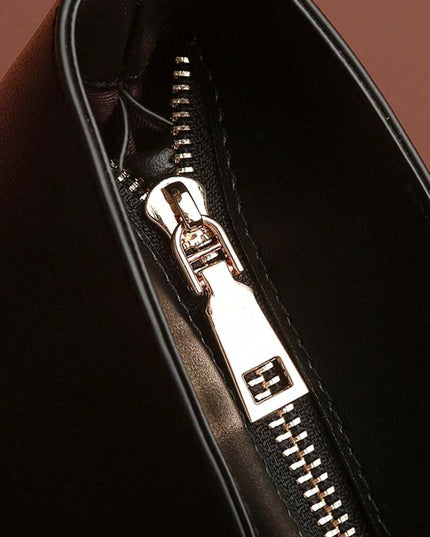 The Elizabeth Tote Bag