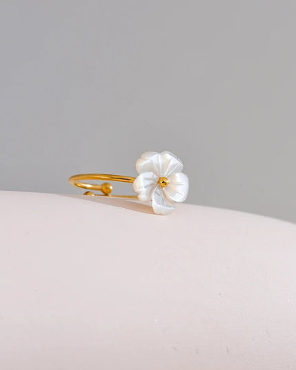 Fleur Éternelle Ring