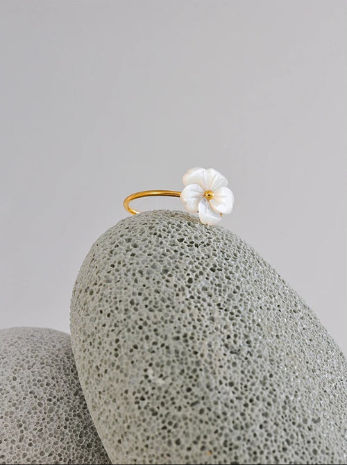 Fleur Éternelle Ring