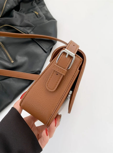 The Annabella Baguette Shoulder Bag