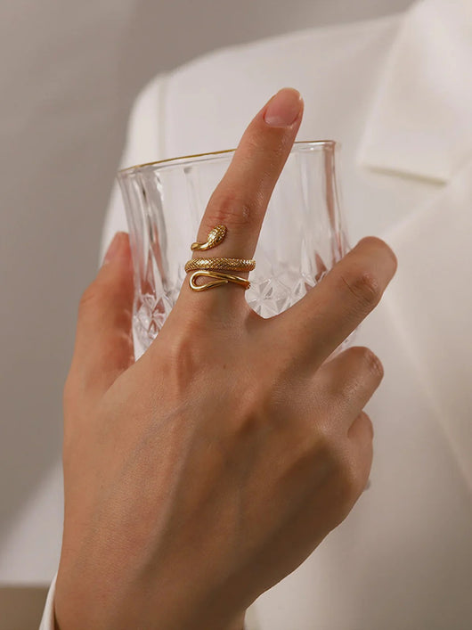 Venom Snake Ring