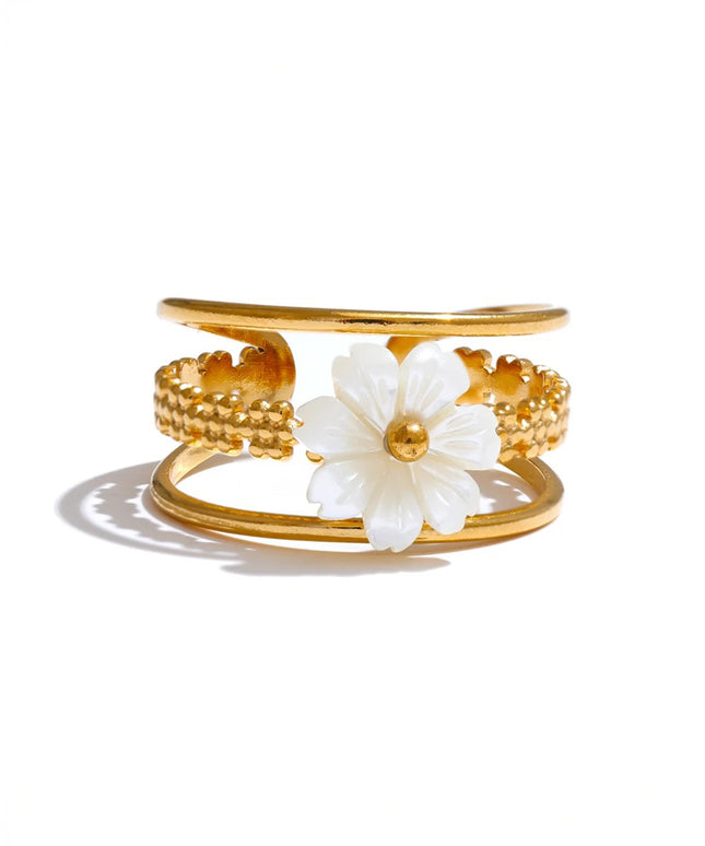 Fleur de Nacre Ring