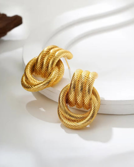 Giro Bella Knot Earrings – 18k Gold-Plated