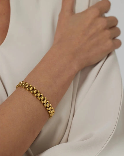 Aristocrat's Chain Bracelet