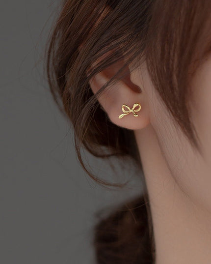 Eva Mini Bow Studs – 925 Silver Needle