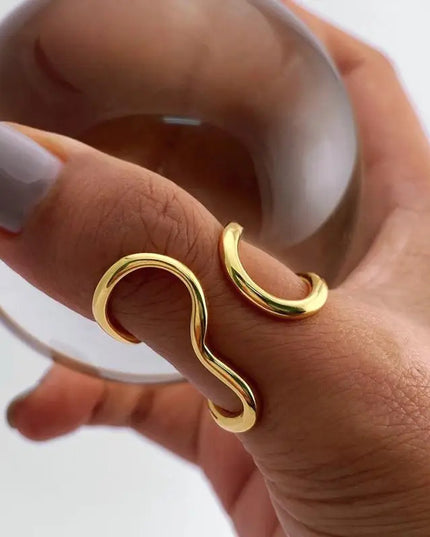 Aurum Twist Ring