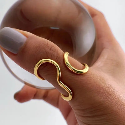 Aurum Twist Ring