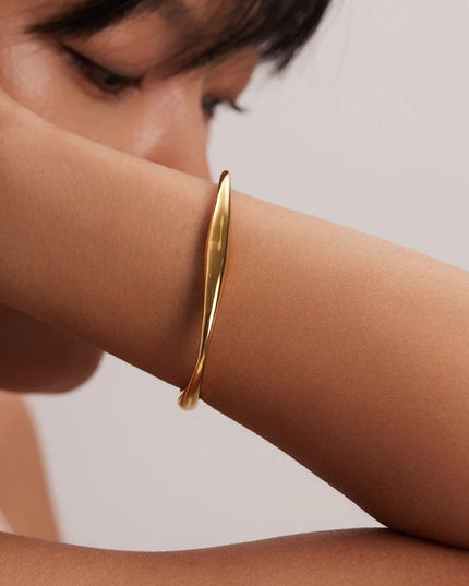 The Olivia Bangle - 18k Gold-Plated