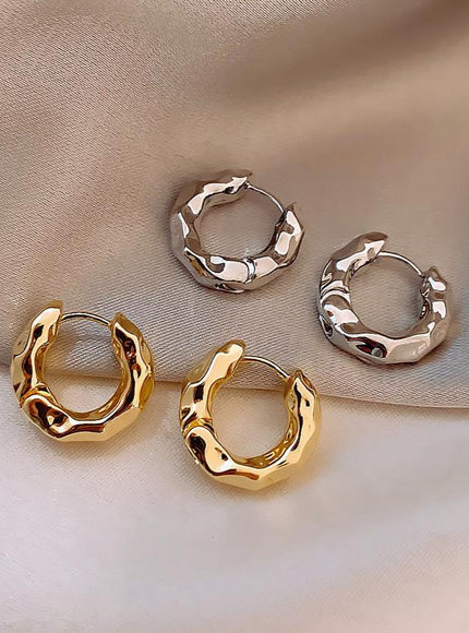 Sofia Hoop Earrings