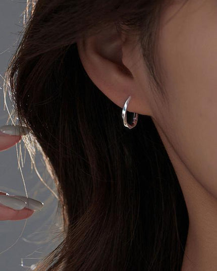 Helia Twist Hoop Earrings - 925 Sterling Silver