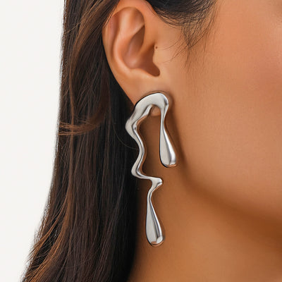 Lustrous Flow Drop Earrings