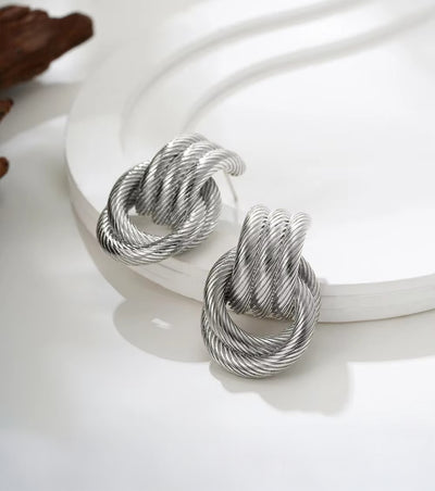 Giro Bella Knot Earrings