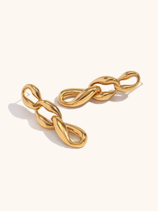 Fluidity in Chain Earrings
