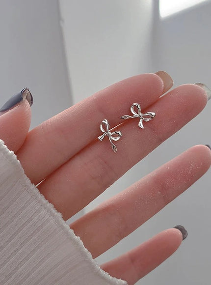 Eva Mini Bow Studs