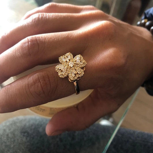 Clover Calming Ring