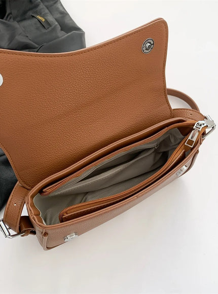 The Annabella Baguette Shoulder Bag