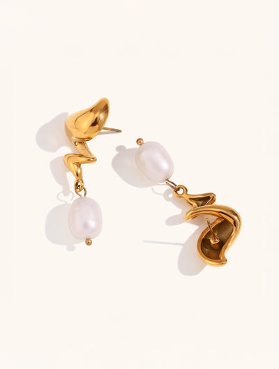 A Pearl Ignited Earrings