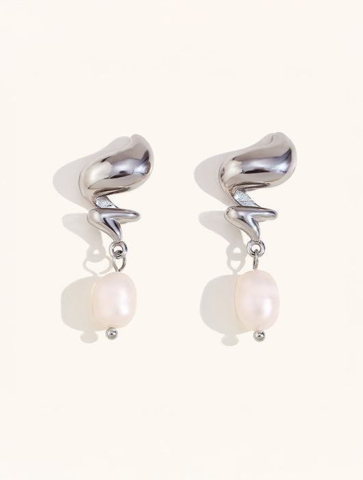 A Pearl Ignited Earrings